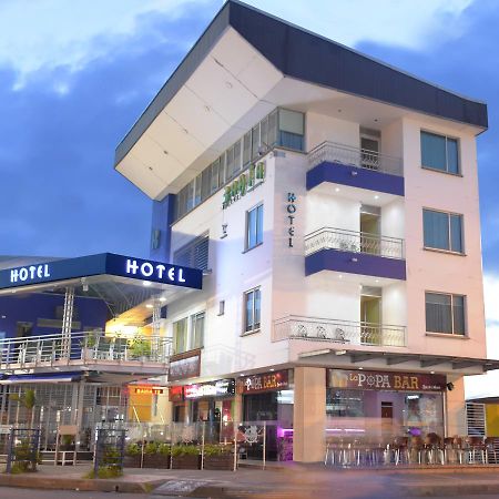 Hotel Bahia Villavicencio Buitenkant foto